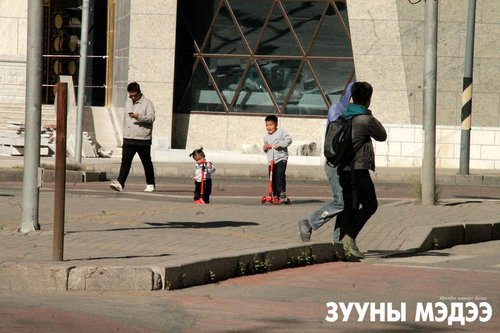 Фото: Автомашингүй өдөр